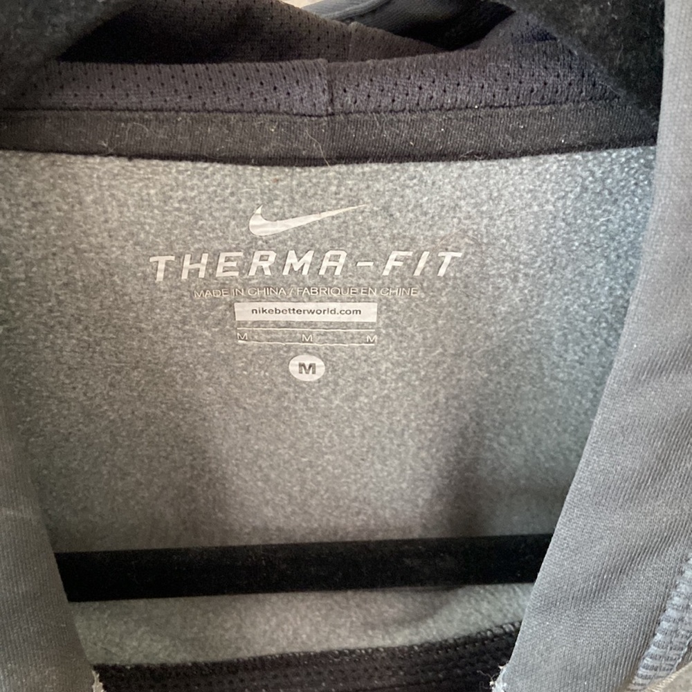 Nike hoody - Picture 2 of 3
